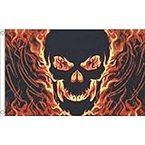 AZ FLAG - Bandera Calavera Con Fuego - 150x90 cm - Bandera Pirata 100% Poliéster Con Ojales de Metal integrados - 110g - Colores Vivos Y Resistente A La Decoloración